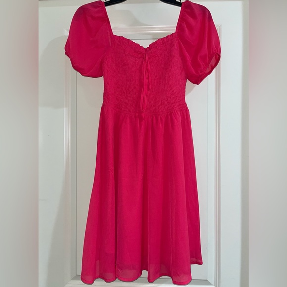 Byinns Women's Sweetheart Neckline, Smocked, Puff Short Sleeve Drawstring Dress - Picture 6 of 6